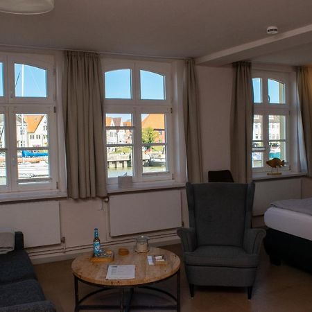 Glückstadt Hotel Das Brueckenhaus מראה חיצוני תמונה